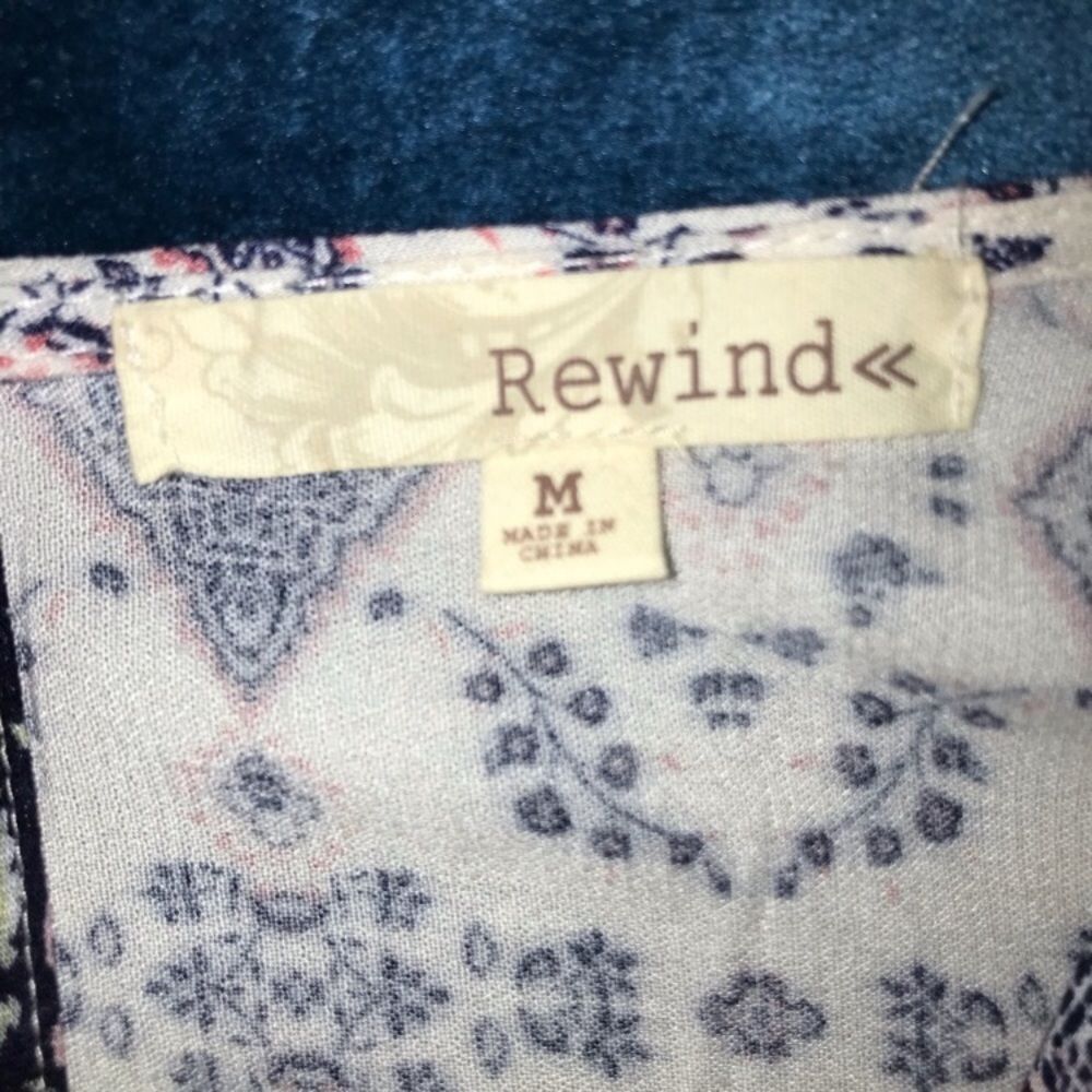 NEW Rewind Cream Blue Bell Sleeve Romper Medium M - Picture 7 of 8